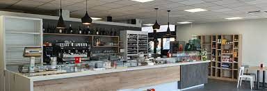 negozio in vendita a Chioggia in zona Sottomarina