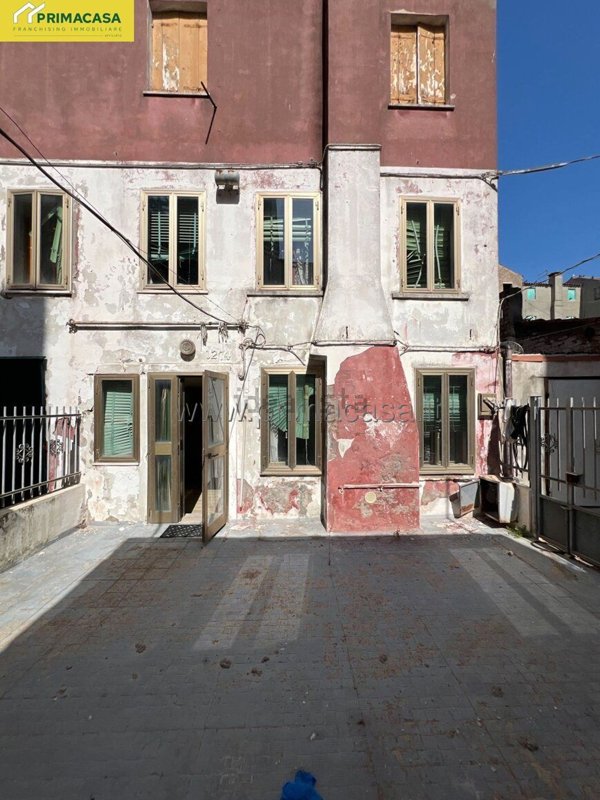appartamento in vendita a Chioggia in zona Sottomarina
