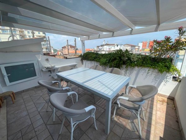 appartamento in vendita a Chioggia in zona Sottomarina