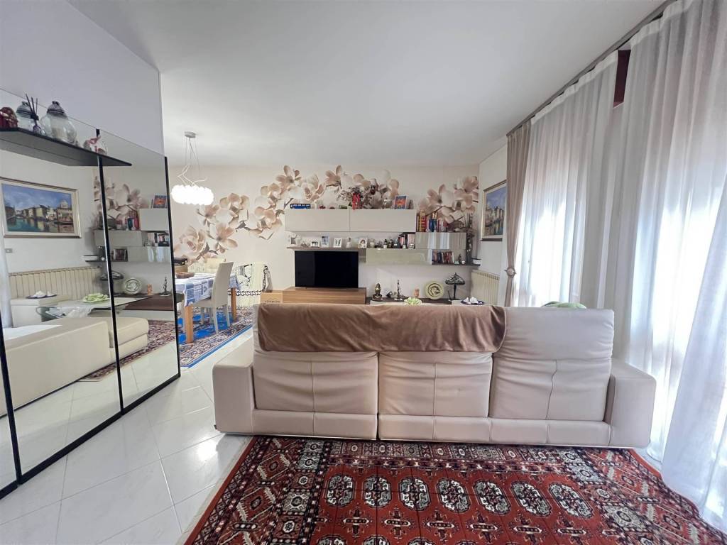 casa indipendente in vendita a Chioggia in zona Sottomarina