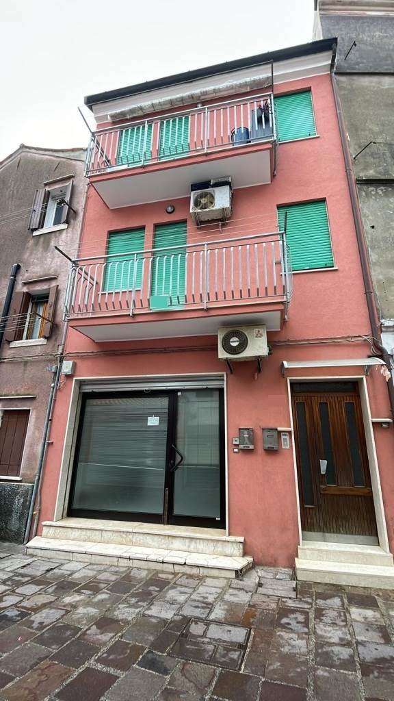 appartamento in vendita a Chioggia in zona Sottomarina