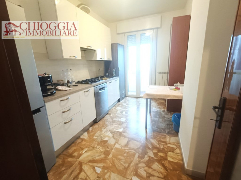 appartamento in vendita a Chioggia in zona Sottomarina