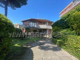 casa indipendente in vendita a Chioggia in zona Borgo San Giovanni