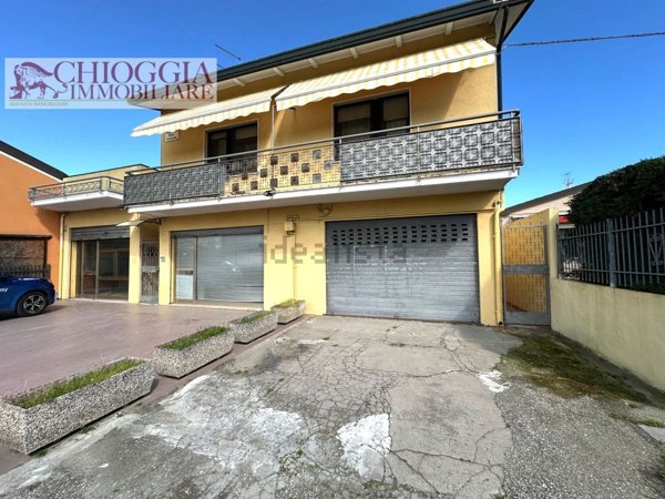 appartamento in vendita a Chioggia in zona Brondolo