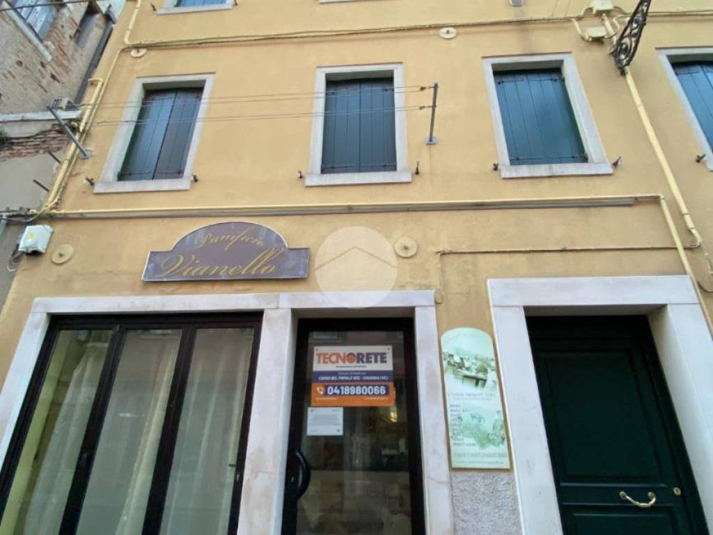 locale commerciale in vendita a Chioggia