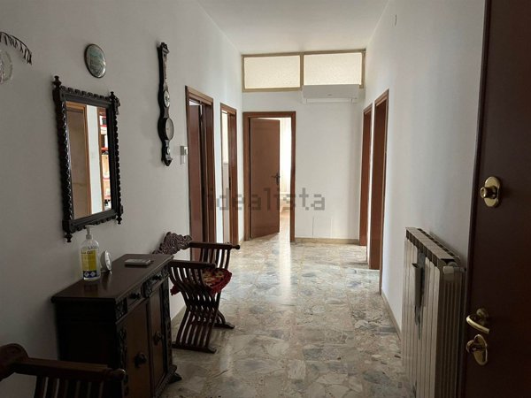 appartamento in vendita a Chioggia in zona Sottomarina