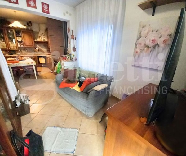 casa indipendente in vendita a Chioggia in zona Sottomarina