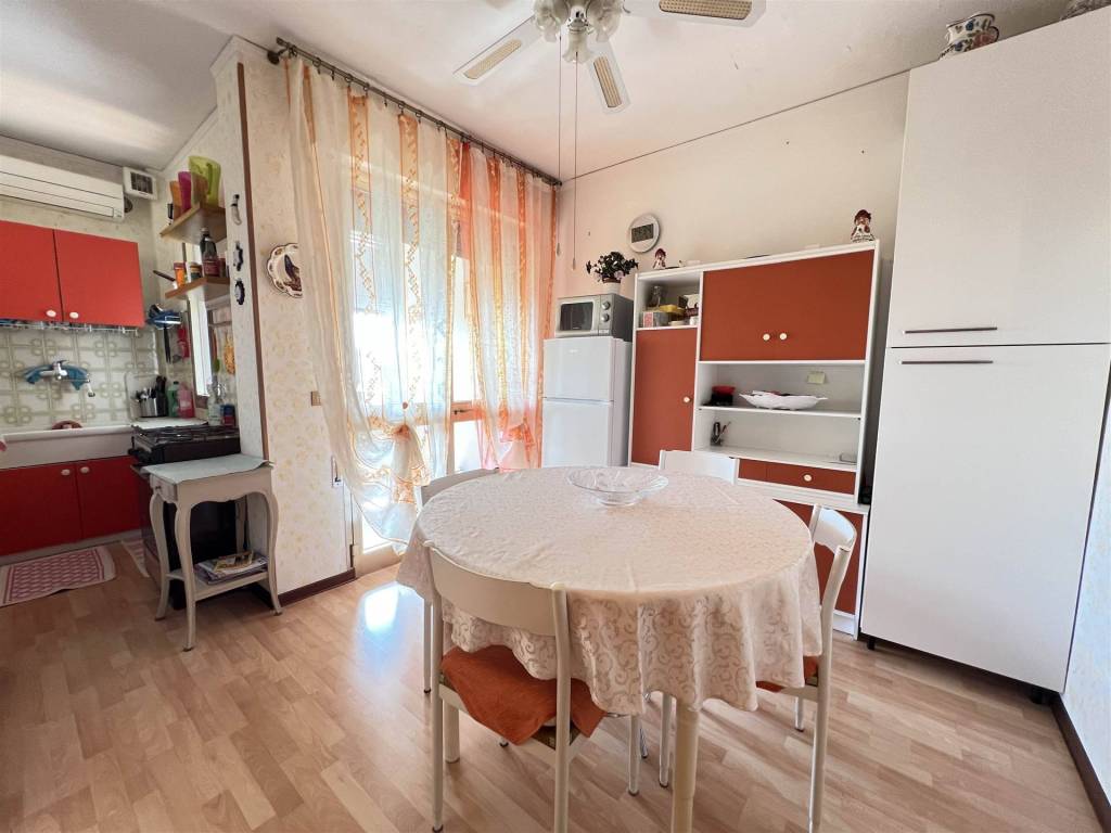 appartamento in vendita a Chioggia in zona Cà Lino