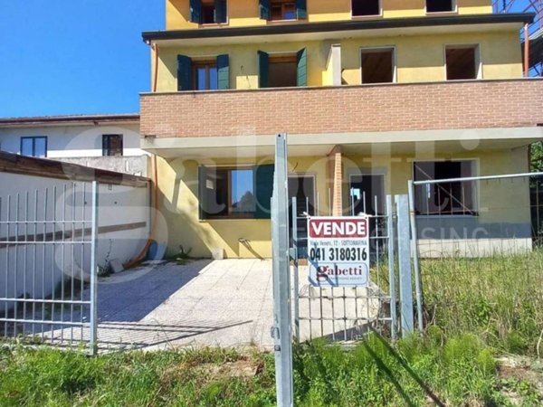 casa indipendente in vendita a Chioggia in zona Sant'Anna di Chioggia