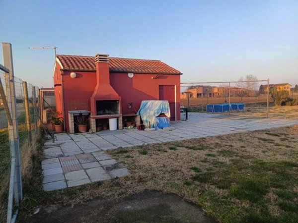 locale di sgombero in vendita a Chioggia