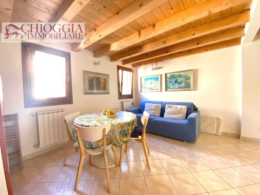 appartamento in vendita a Chioggia in zona Sottomarina