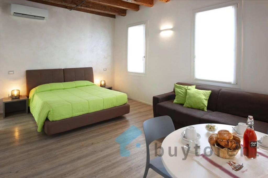 casa indipendente in vendita a Chioggia
