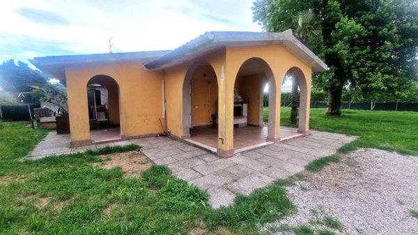 casa indipendente in vendita a Chioggia in zona Valli