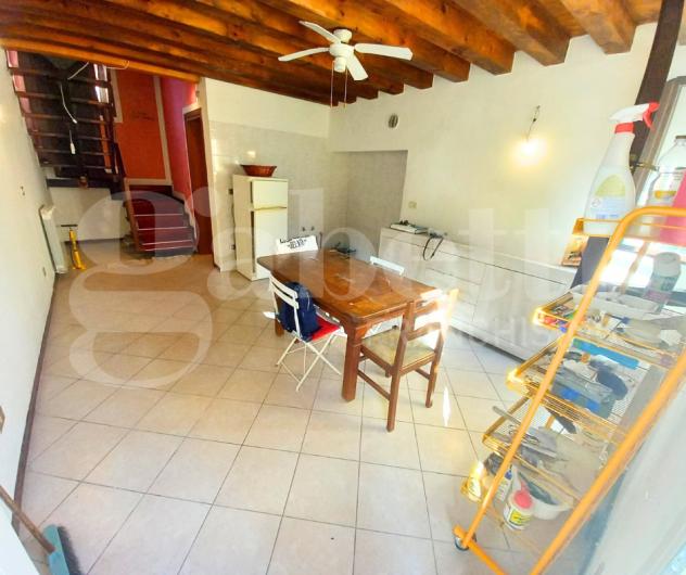 casa indipendente in vendita a Chioggia in zona Sottomarina
