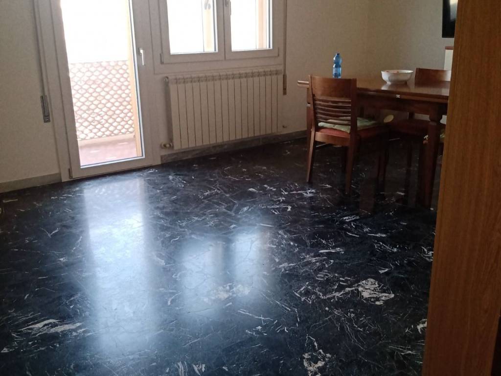 appartamento in vendita a Chioggia in zona Sottomarina