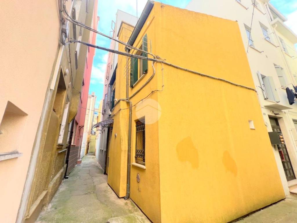 appartamento in vendita a Chioggia in zona Sottomarina