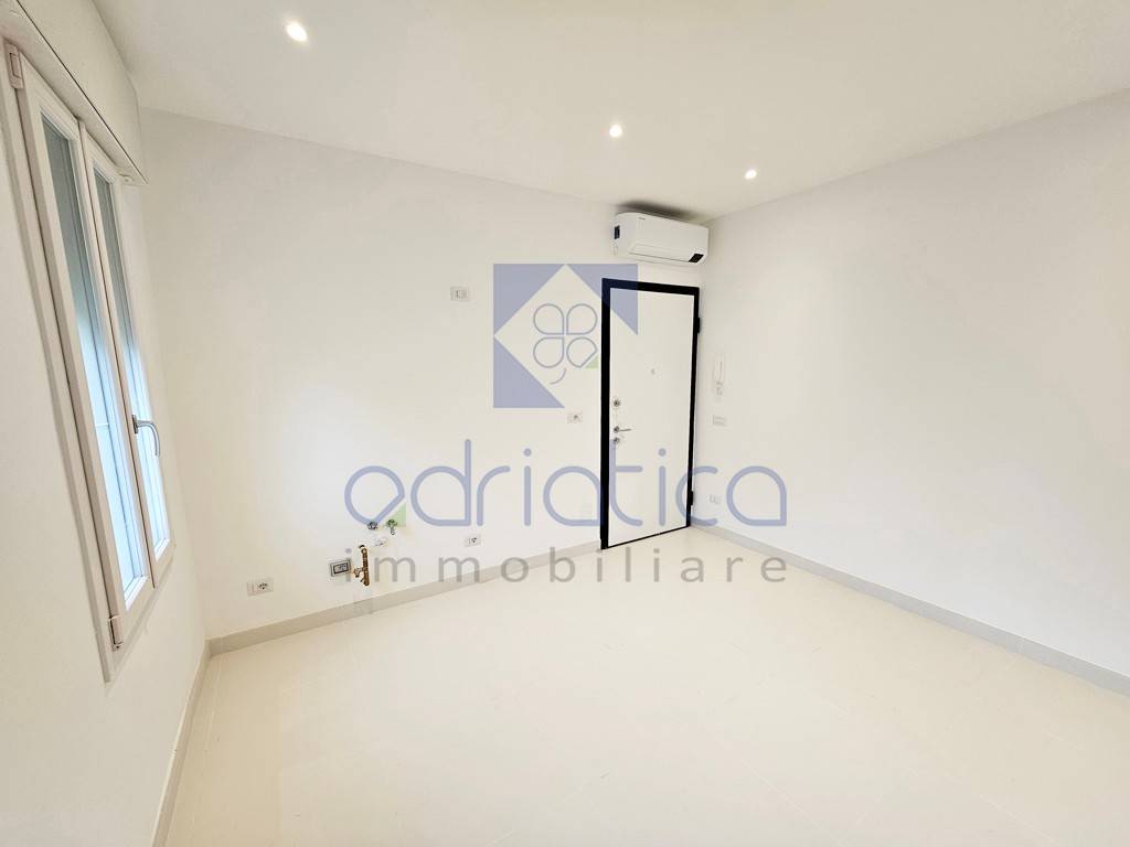 appartamento in vendita a Chioggia in zona Sottomarina