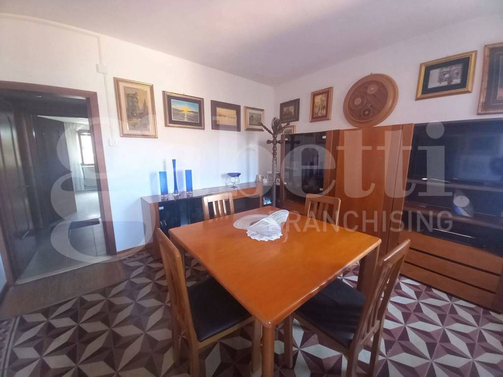 casa indipendente in vendita a Chioggia