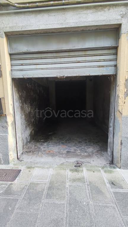 locale commerciale in vendita a Chioggia