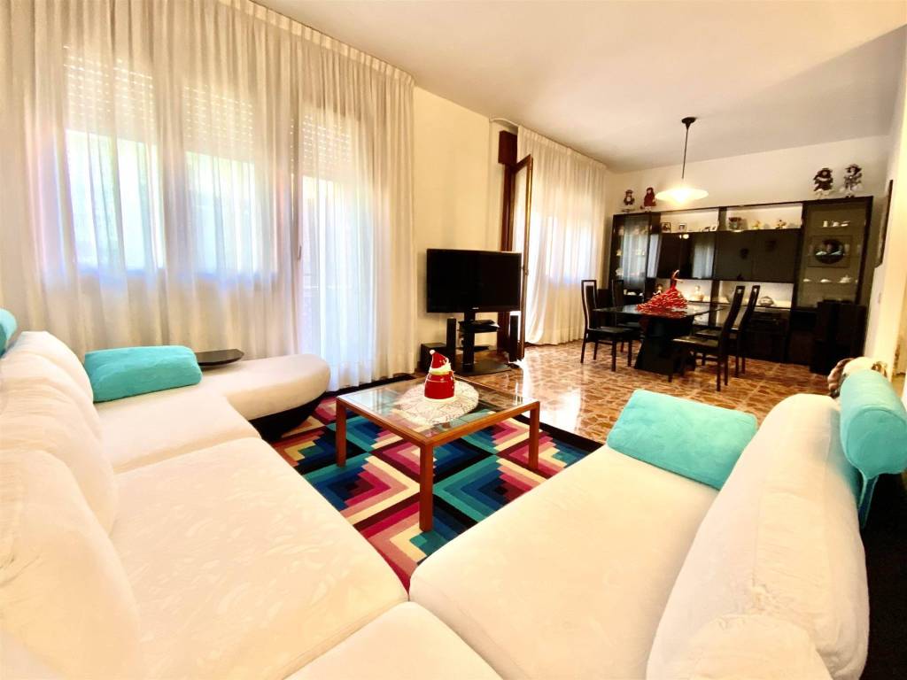 appartamento in vendita a Chioggia in zona Sottomarina