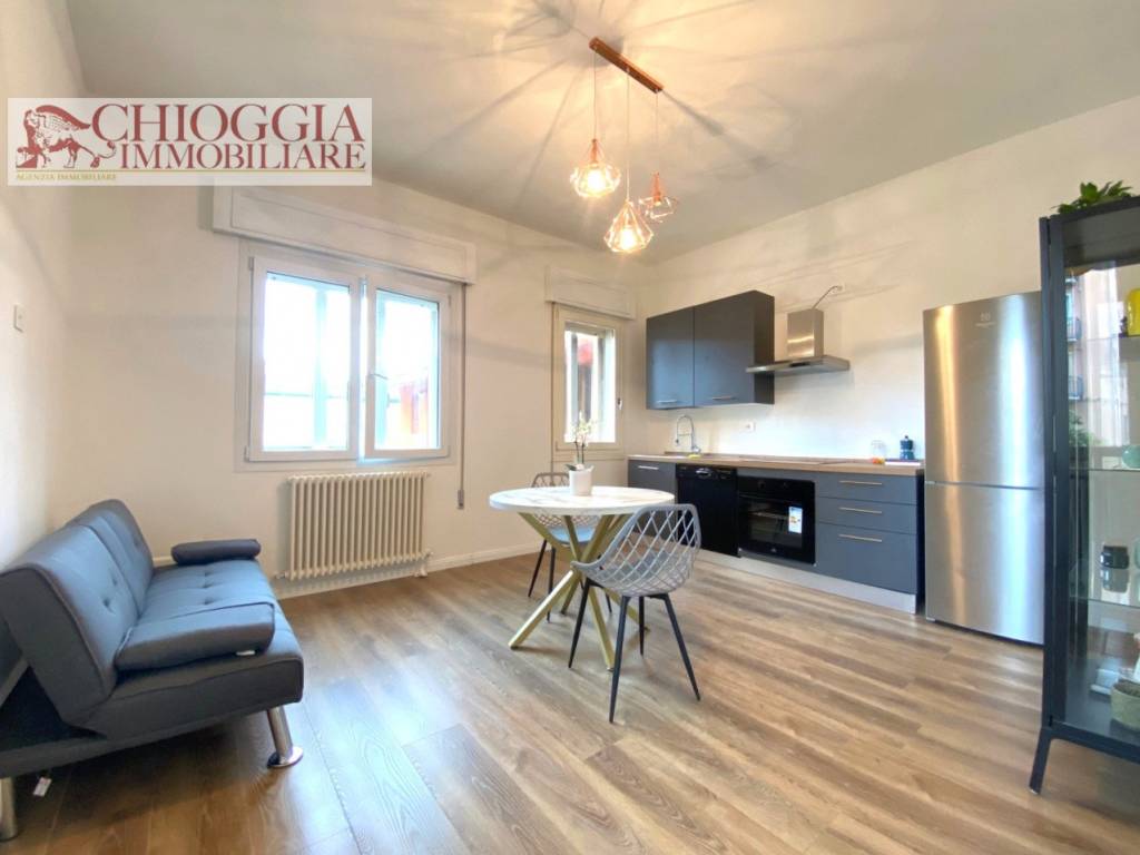 appartamento in vendita a Chioggia in zona Sottomarina