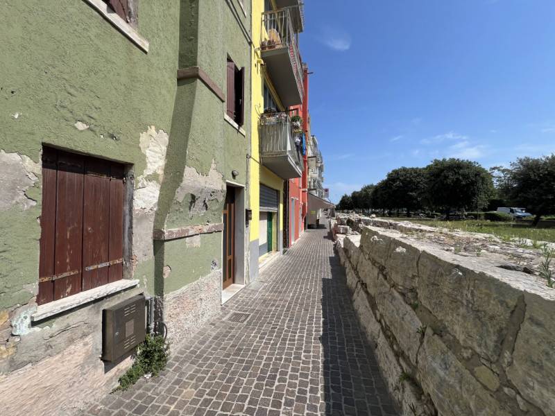 casa indipendente in vendita a Chioggia in zona Sottomarina