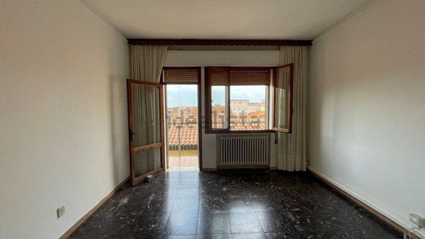 appartamento in vendita a Chioggia in zona Sottomarina
