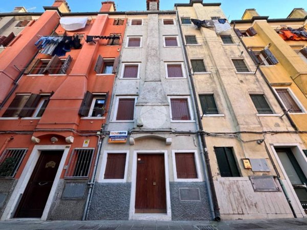 casa indipendente in vendita a Chioggia
