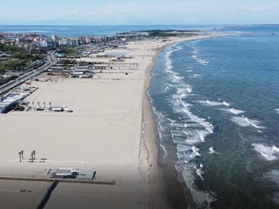 negozio in vendita a Chioggia in zona Sottomarina