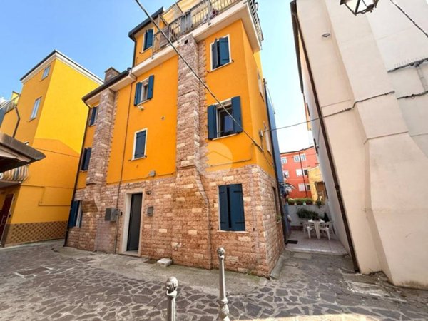 appartamento in vendita a Chioggia in zona Sottomarina