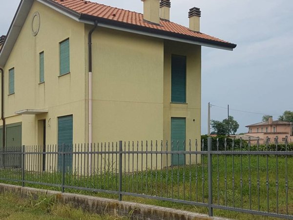 casa indipendente in vendita a Chioggia in zona Sant'Anna di Chioggia