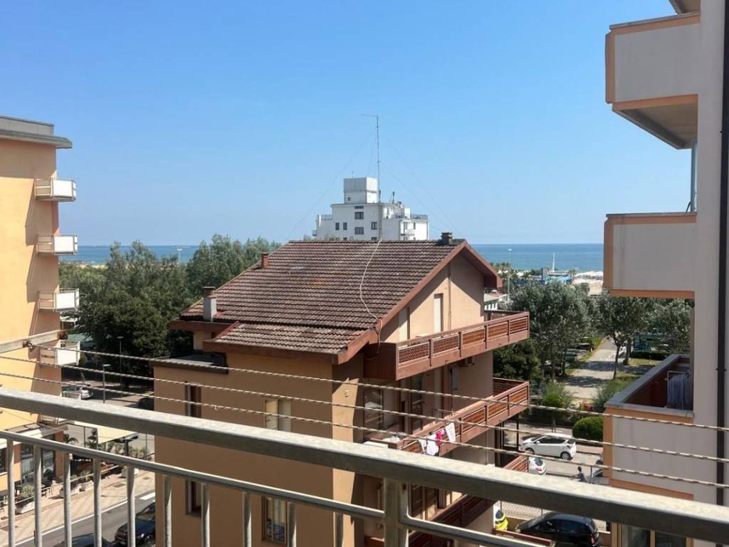 appartamento in vendita a Chioggia in zona Sottomarina