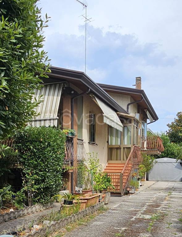 casa indipendente in vendita a Chioggia in zona Sant'Anna di Chioggia