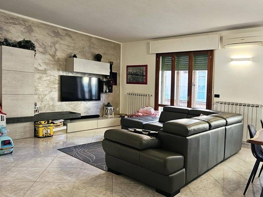 appartamento in vendita a Chioggia in zona Sottomarina