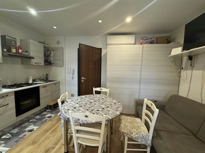 appartamento in vendita a Chioggia in zona Sottomarina