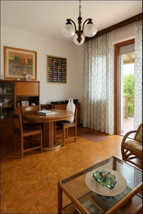 casa indipendente in vendita a Chioggia in zona Sottomarina