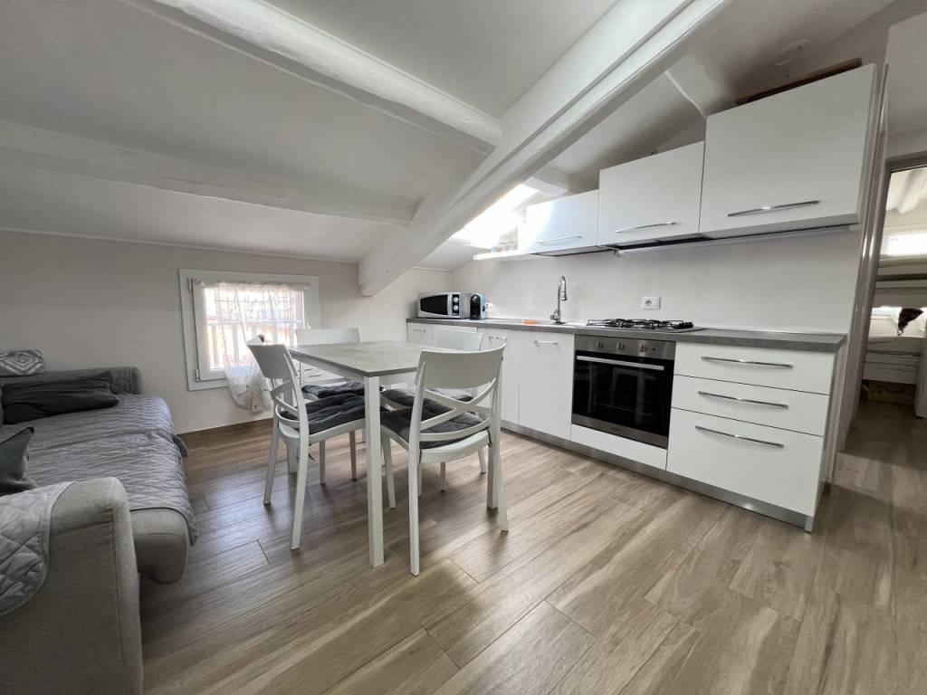 appartamento in vendita a Chioggia in zona Sottomarina