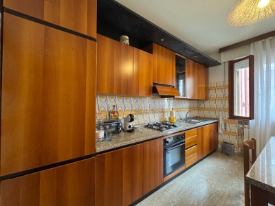 appartamento in vendita a Chioggia in zona Sottomarina