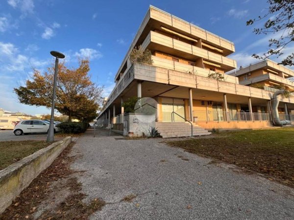appartamento in vendita a Chioggia in zona Sottomarina