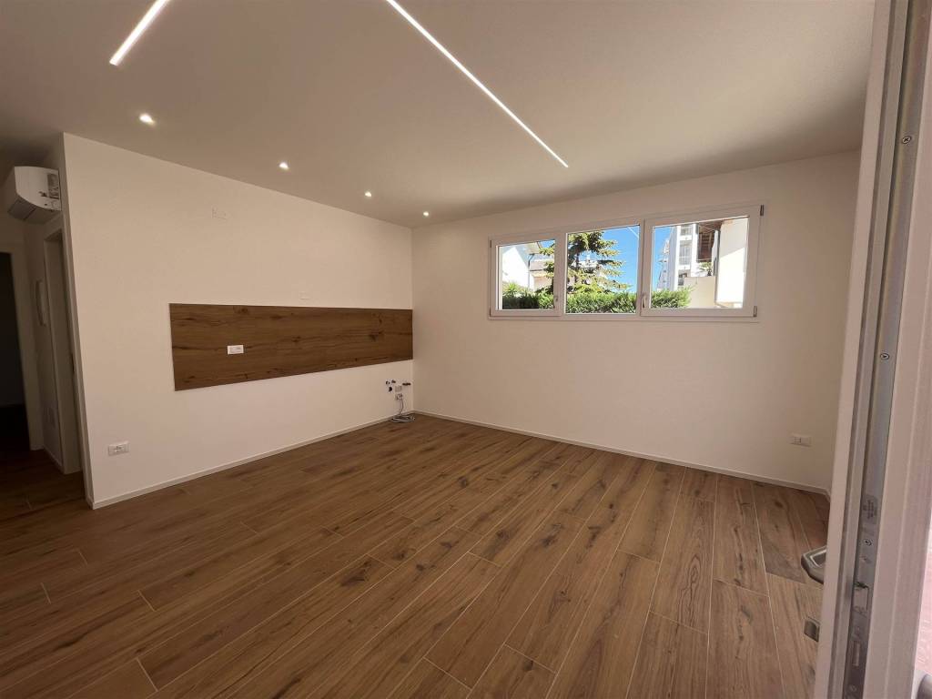 appartamento in vendita a Chioggia in zona Sottomarina