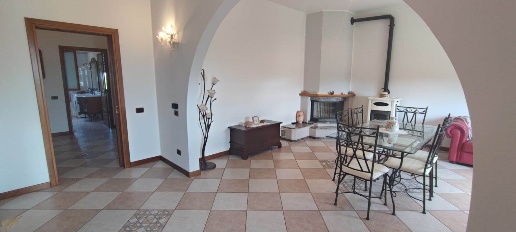 casa indipendente in vendita a Chioggia in zona Valli