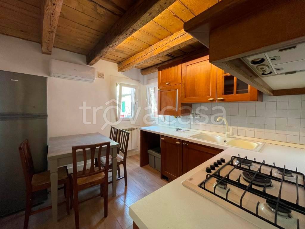 casa indipendente in vendita a Chioggia in zona Sottomarina