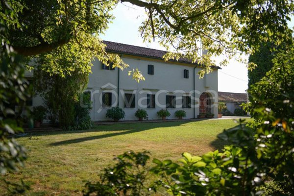 casa indipendente in vendita a Chioggia in zona Valli