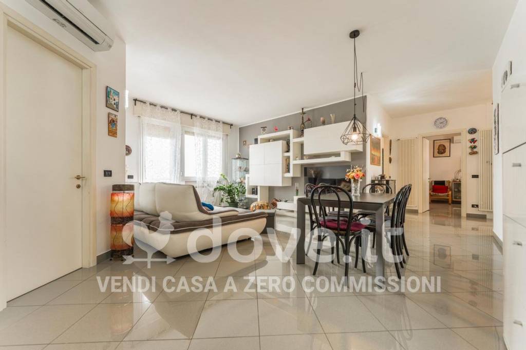 appartamento in vendita a Chioggia in zona Sottomarina