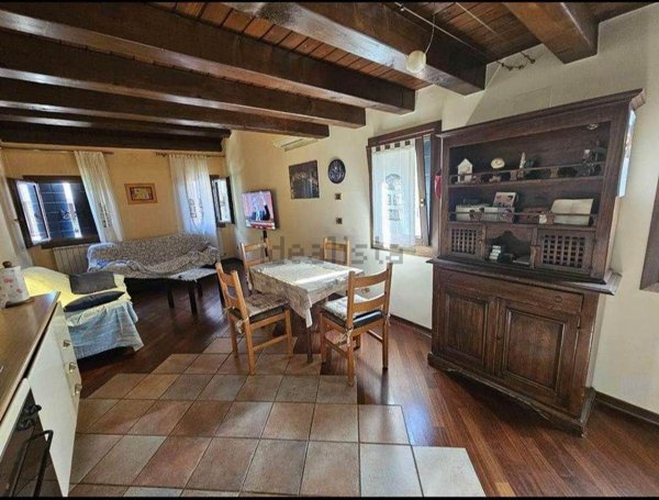 casa indipendente in vendita a Chioggia