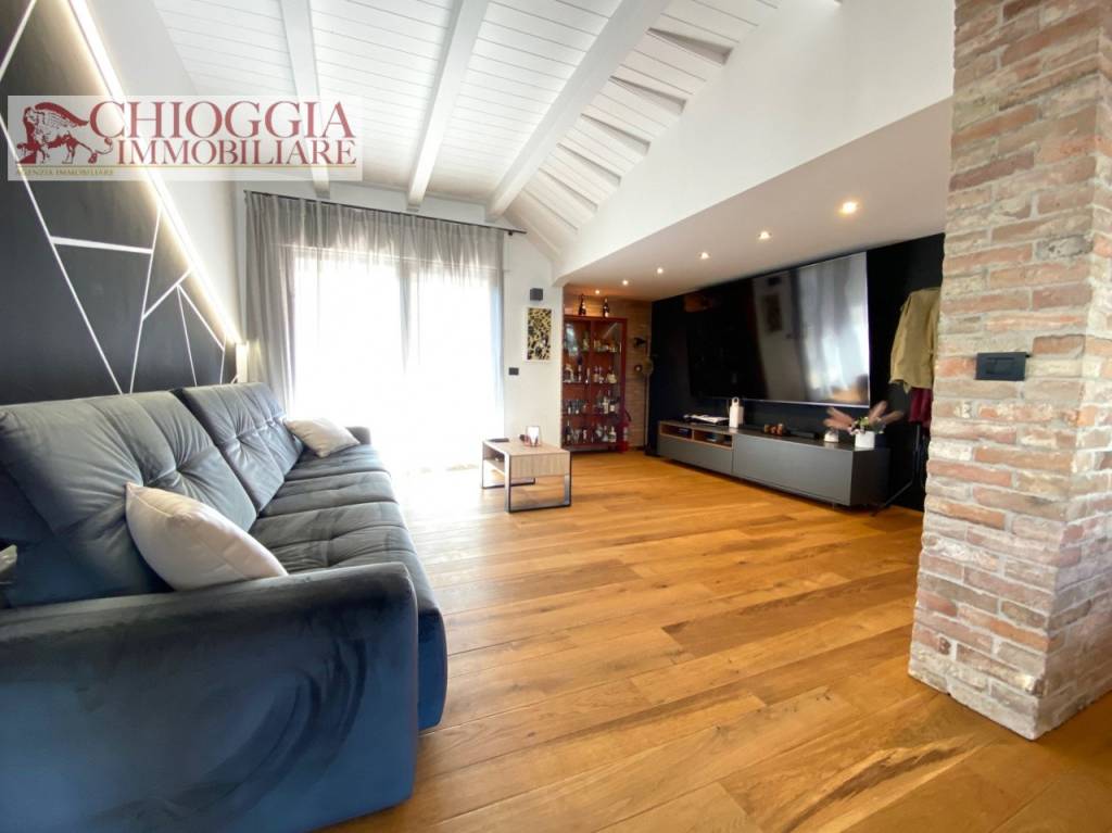 appartamento in vendita a Chioggia in zona Sottomarina