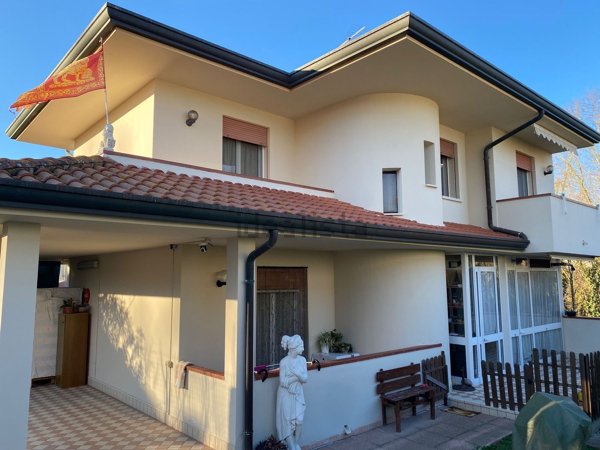 casa indipendente in vendita a Chioggia in zona Sant'Anna di Chioggia