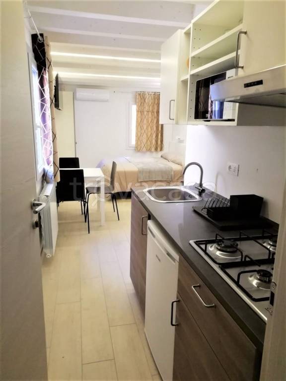 casa indipendente in vendita a Chioggia in zona Sottomarina