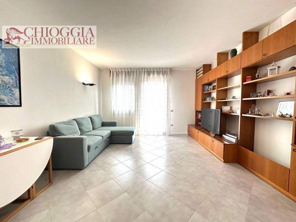 appartamento in vendita a Chioggia in zona Sottomarina