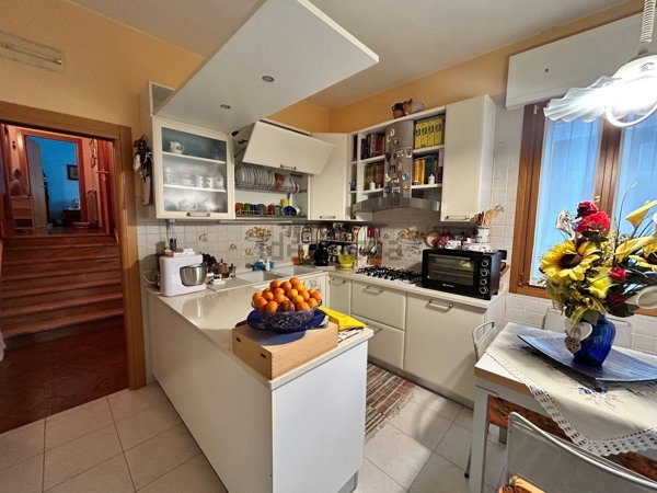 casa indipendente in vendita a Chioggia
